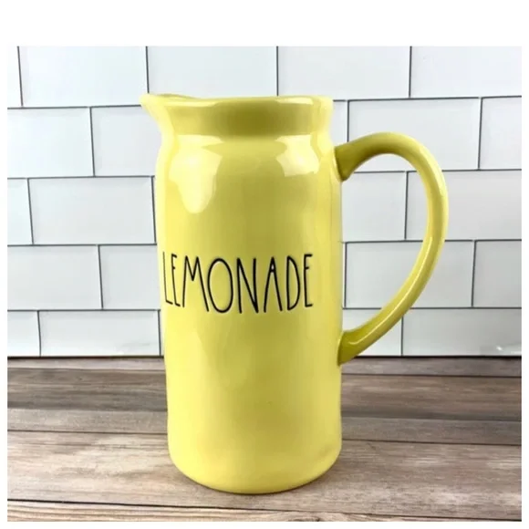 NEW Rae Dunn Yellow Lemonade Pitcher 🍋 - Picture 2 of 4
